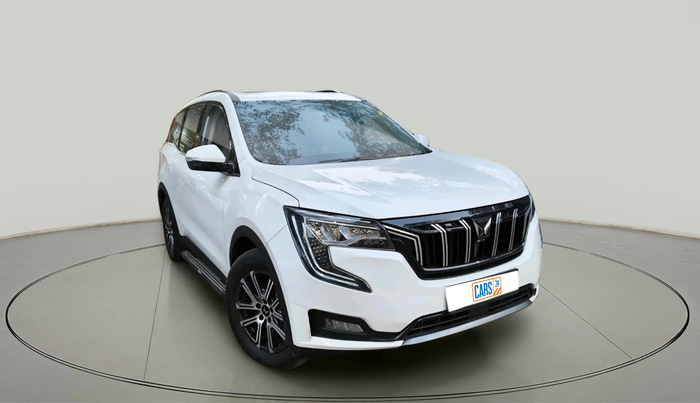 2025 Mahindra XUV700 AX 7 D MT 7 STR, Diesel, Manual, 16,942 km, exterior