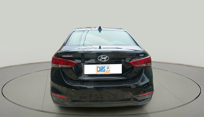 2018 Hyundai Verna 1.6 EX CRDI, Diesel, Manual, 1,01,458 km, exterior