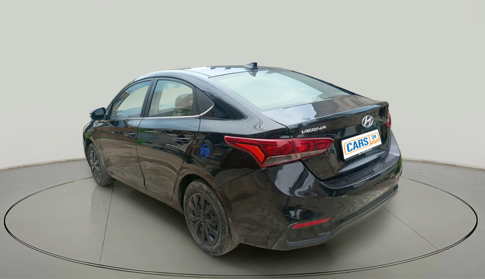 2018 Hyundai Verna 1.6 EX CRDI, Diesel, Manual, 1,01,458 km, exterior