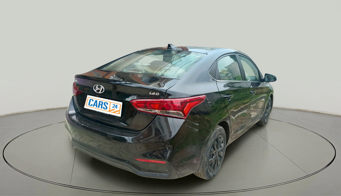 2018 Hyundai Verna 1.6 EX CRDI, Diesel, Manual, 1,01,458 km, exterior