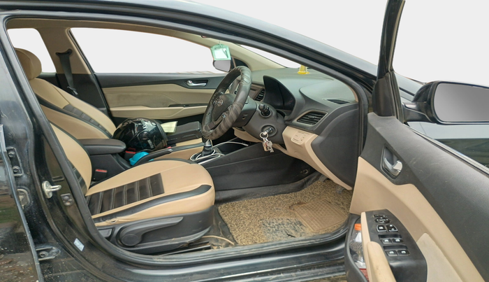 2018 Hyundai Verna 1.6 EX CRDI, Diesel, Manual, 1,01,458 km, interior