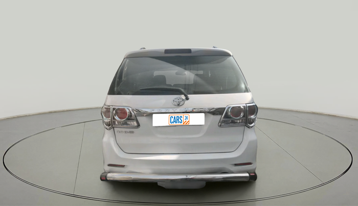 2014 Toyota Fortuner 3.0 4X2 MT, Diesel, Manual, 2,69,432 km, exterior