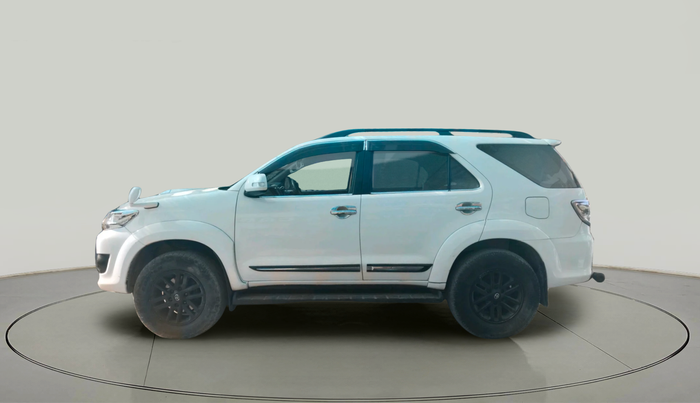 2014 Toyota Fortuner 3.0 4X2 MT, Diesel, Manual, 2,69,432 km, exterior