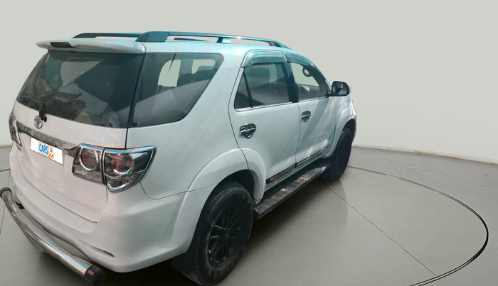 2014 Toyota Fortuner 3.0 4X2 MT, Diesel, Manual, 2,69,432 km, exterior