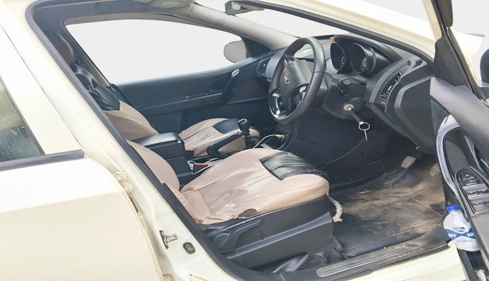 2019 Mahindra XUV500 W5, Diesel, Manual, 91,646 km, interior