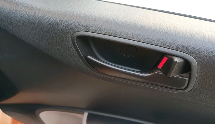 2013 Hyundai Grand i10 ERA 1.2 KAPPA VTVT, Petrol, Manual, 96,469 km, interior