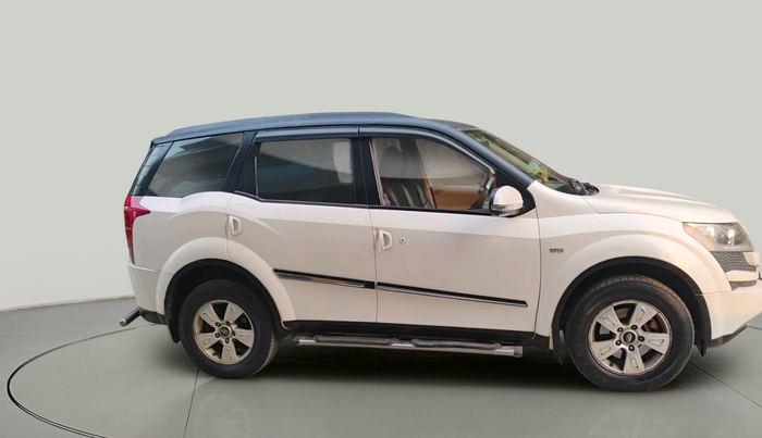 2012 Mahindra XUV500 W8, Diesel, Manual, 1,59,391 km, exterior