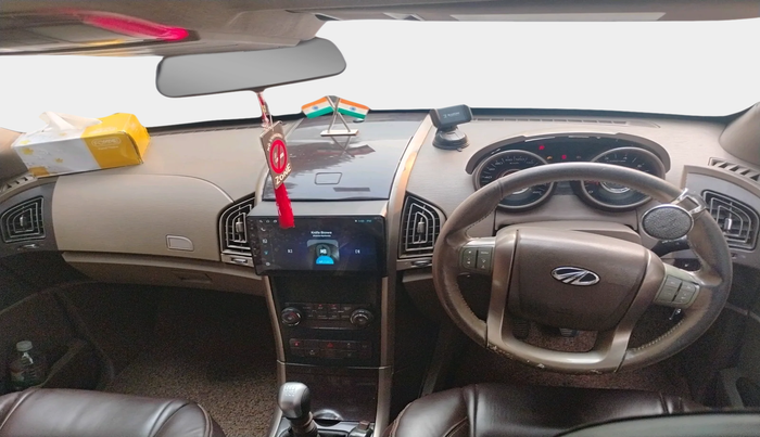 2012 Mahindra XUV500 W8, Diesel, Manual, 1,59,391 km, interior
