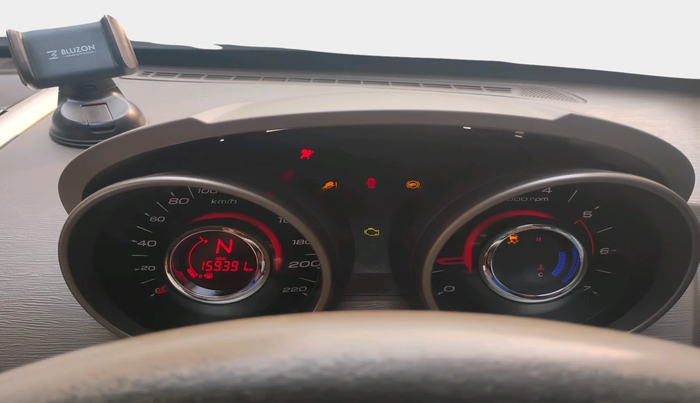 2012 Mahindra XUV500 W8, Diesel, Manual, 1,59,391 km, interior