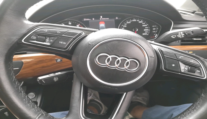 2021 Audi A4 40 TFSI  PREMIUM PLUS, Petrol, Automatic, 80,713 km, interior