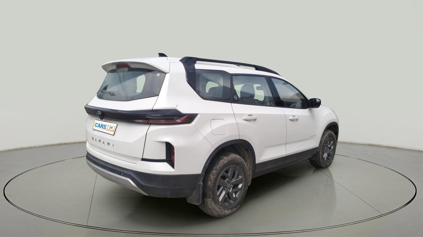 2024 Tata Safari PURE PLUS, Diesel, Manual, 24,563 km, exterior