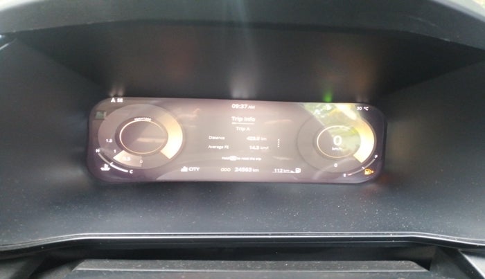 2024 Tata Safari PURE PLUS, Diesel, Manual, 24,563 km, interior