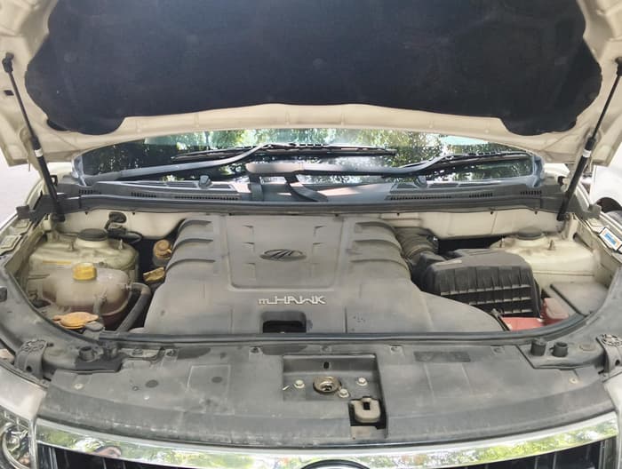 2019 Mahindra XUV500 W11 AT, Diesel, Automatic, 48,670 km, exterior