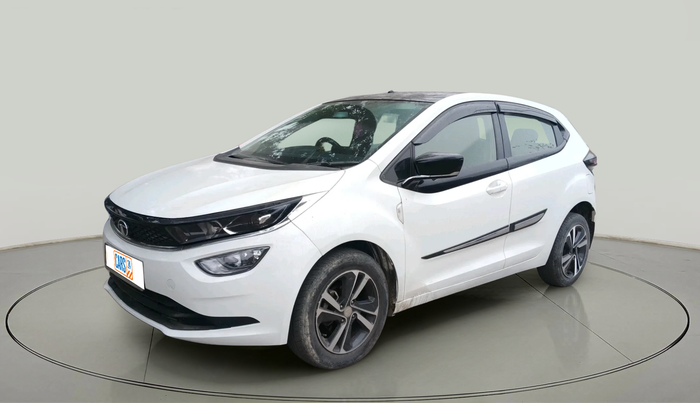 2020 Tata ALTROZ XZ DIESEL, Diesel, Manual, 1,05,411 km, exterior