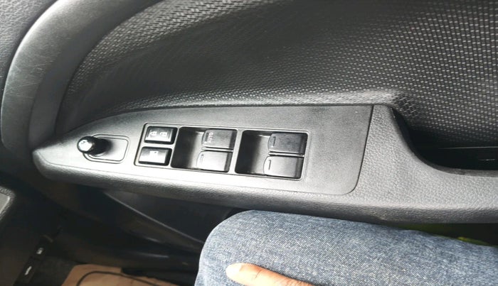 2024 Maruti BREZZA LXI, Petrol, Manual, 22,550 km, interior