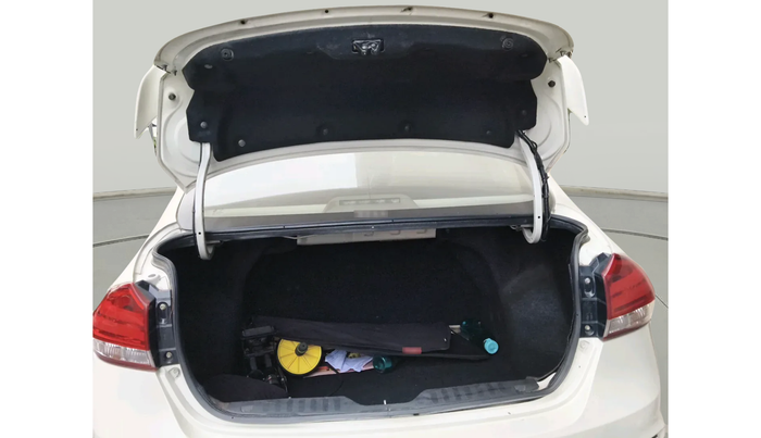 2021 Maruti Ciaz ZETA 1.5 SHVS MT PETROL, Petrol, Manual, 1,50,262 km, exterior