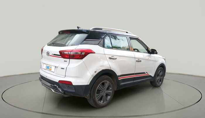 2016 Hyundai Creta SX PLUS 1.6 DIESEL SPECIAL EDITION, Diesel, Manual, 2,61,554 km, exterior