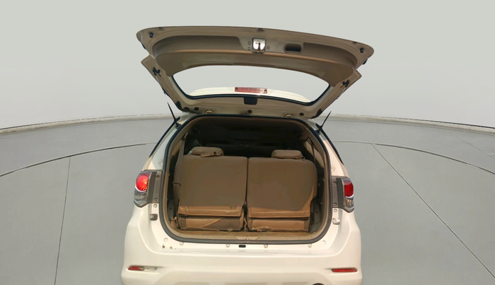 2016 Toyota Fortuner 3.0 4X2 MT, Diesel, Manual, 1,63,156 km, exterior