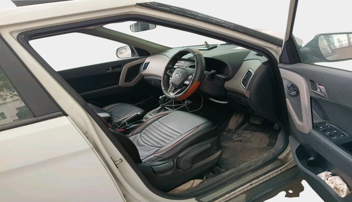 2017 Hyundai Creta SX PLUS AT 1.6 DIESEL, Diesel, Automatic, 75,812 km, interior