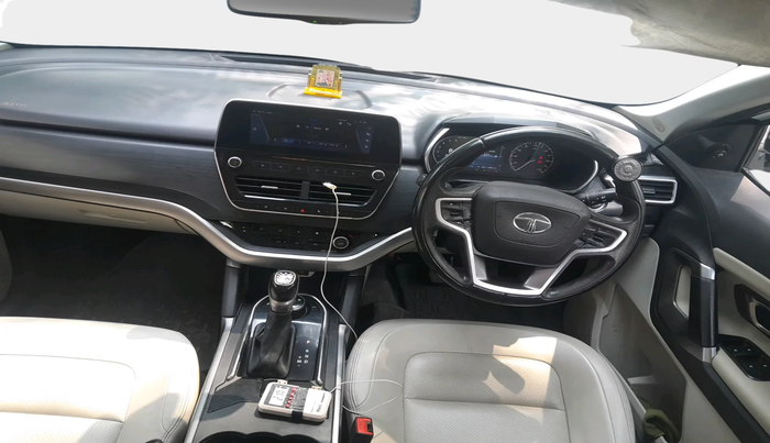 2021 Tata Safari XZA PLUS, Diesel, Automatic, 1,15,472 km, interior