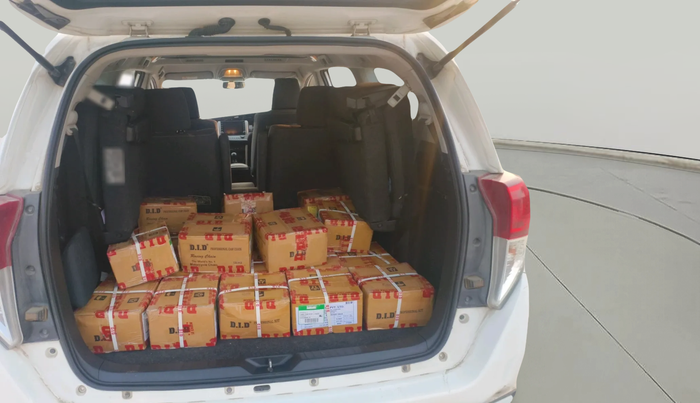 2021 Toyota Innova Crysta 2.4 VX 7 STR, Diesel, Manual, 1,01,563 km, exterior