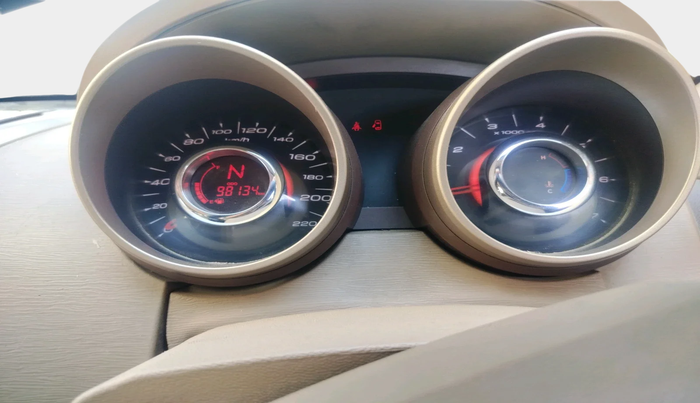 2015 Mahindra XUV500 W8, Diesel, Manual, 98,134 km, interior