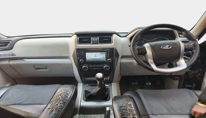 2018 Mahindra Scorpio S11 2WD, Diesel, Manual, 1,52,441 km, interior