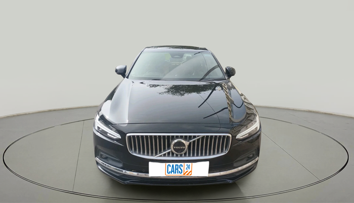2024 Volvo S90 B5 Ultimate, Petrol, Automatic, 31,770 km, exterior