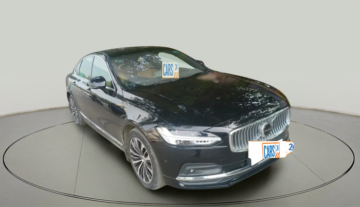2024 Volvo S90 B5 Ultimate, Petrol, Automatic, 31,770 km, exterior