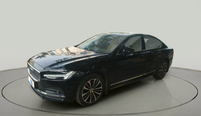 2024 Volvo S90 B5 Ultimate, Petrol, Automatic, 31,770 km, exterior