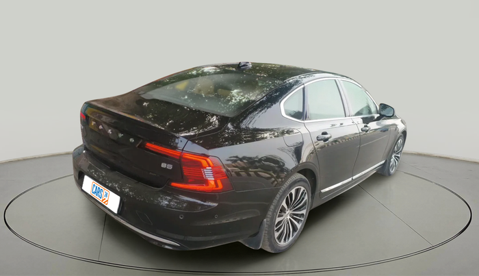 2024 Volvo S90 B5 Ultimate, Petrol, Automatic, 31,770 km, exterior