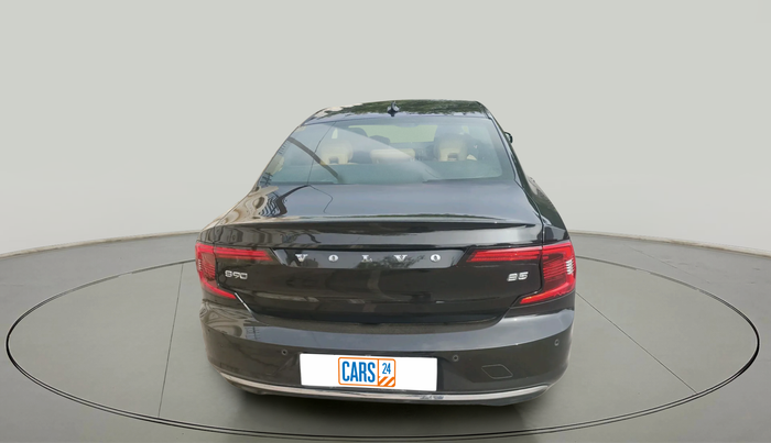 2024 Volvo S90 B5 Ultimate, Petrol, Automatic, 31,770 km, exterior