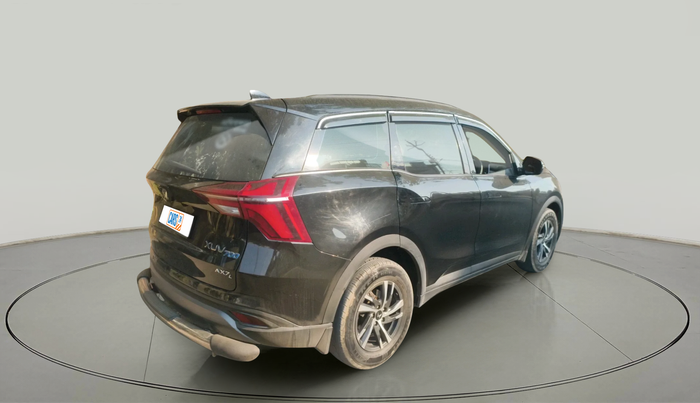 2024 Mahindra XUV700 AX 5 D AT 7 STR, Diesel, Automatic, 39,102 km, exterior