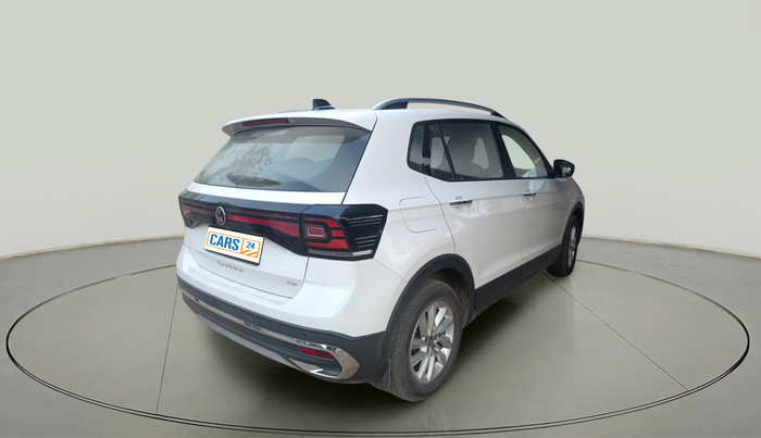2024 Volkswagen TAIGUN Highline Plus 1.0 TSI MT, Petrol, Manual, 17,270 km, exterior