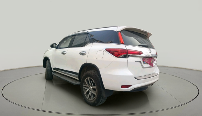2018 Toyota Fortuner 2.8 4X4 MT, Diesel, Manual, 2,00,364 km, exterior