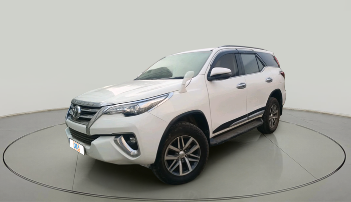 2018 Toyota Fortuner 2.8 4X4 MT, Diesel, Manual, 2,00,364 km, exterior