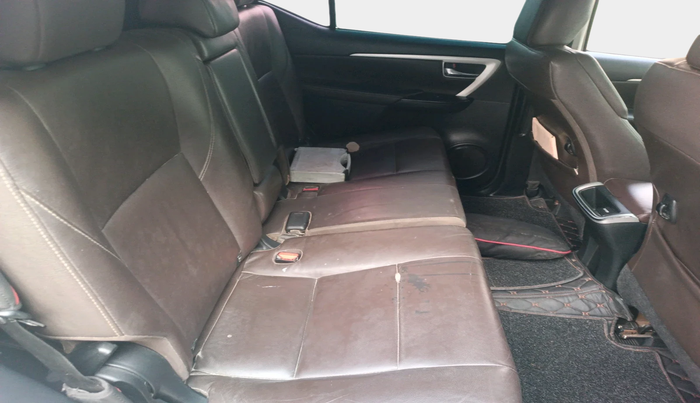 2018 Toyota Fortuner 2.8 4X4 MT, Diesel, Manual, 2,00,364 km, interior