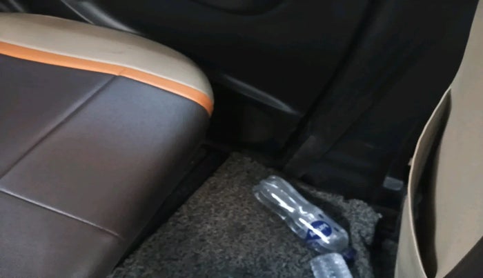 2016 Maruti Wagon R 1.0 VXI, Petrol, Manual, 92,883 km, interior