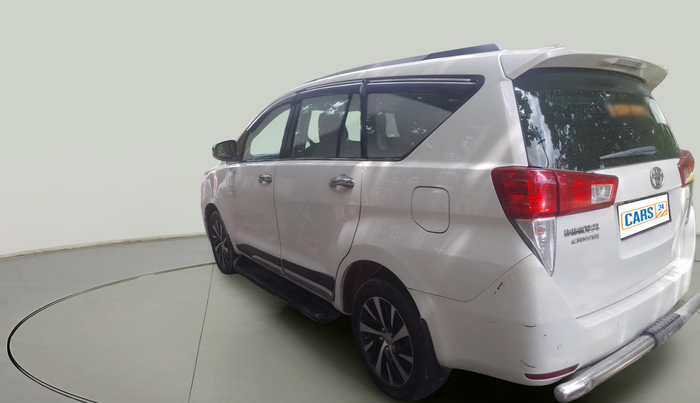 2021 Toyota Innova Crysta 2.4 ZX 7 STR, Diesel, Manual, 1,28,502 km, exterior