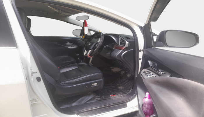2021 Toyota Innova Crysta 2.4 ZX 7 STR, Diesel, Manual, 1,28,502 km, interior