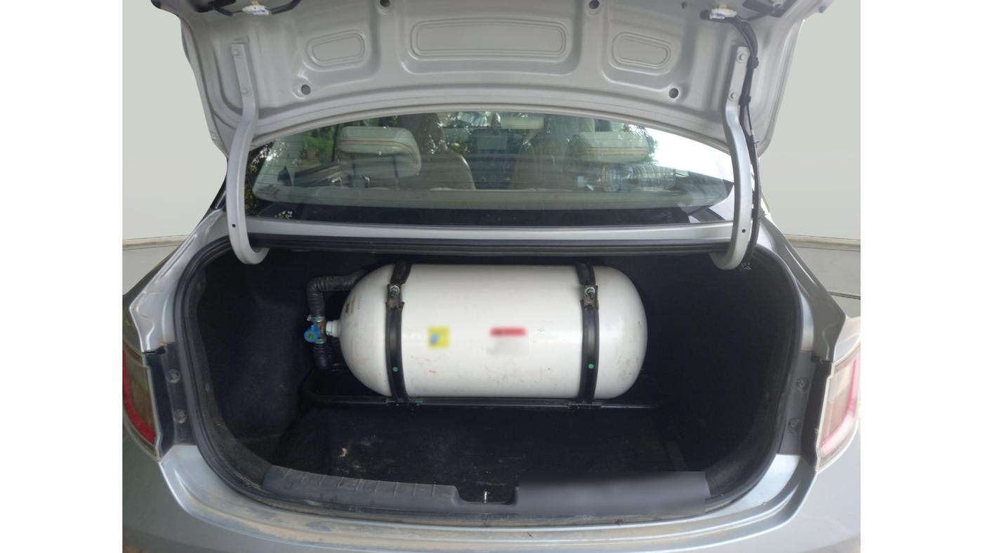 2023 Hyundai AURA SX 1.2 CNG, Petrol, Manual, 67,344 km, exterior