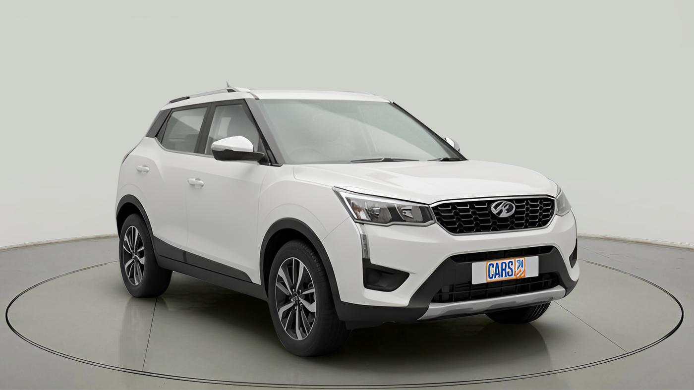 2019 Mahindra XUV300 W8 (O) 1.5 DIESEL, Diesel, Manual, 99,322 km, exterior