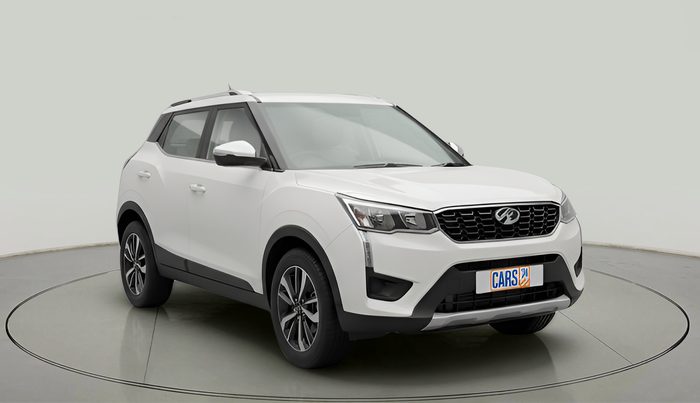 2019 Mahindra XUV300 W8 (O) 1.5 DIESEL, Diesel, Manual, 99,322 km, exterior
