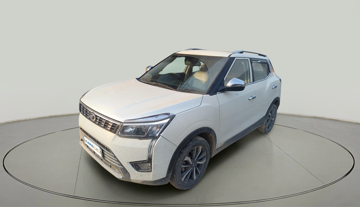 2019 Mahindra XUV300 W8 (O) 1.5 DIESEL, Diesel, Manual, 99,322 km, exterior