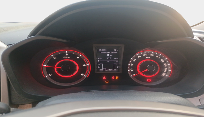 2019 Mahindra XUV300 W8 (O) 1.5 DIESEL, Diesel, Manual, 99,322 km, interior