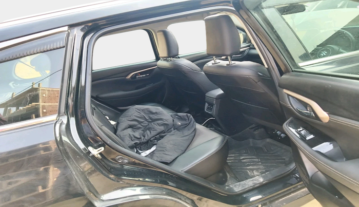 2024 Maruti Grand Vitara ALPHA PLUS HYBRID ECVT, Hybrid, Automatic, 88,731 km, interior