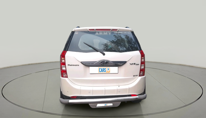 2017 Mahindra XUV500 W10, Diesel, Manual, 86,604 km, exterior