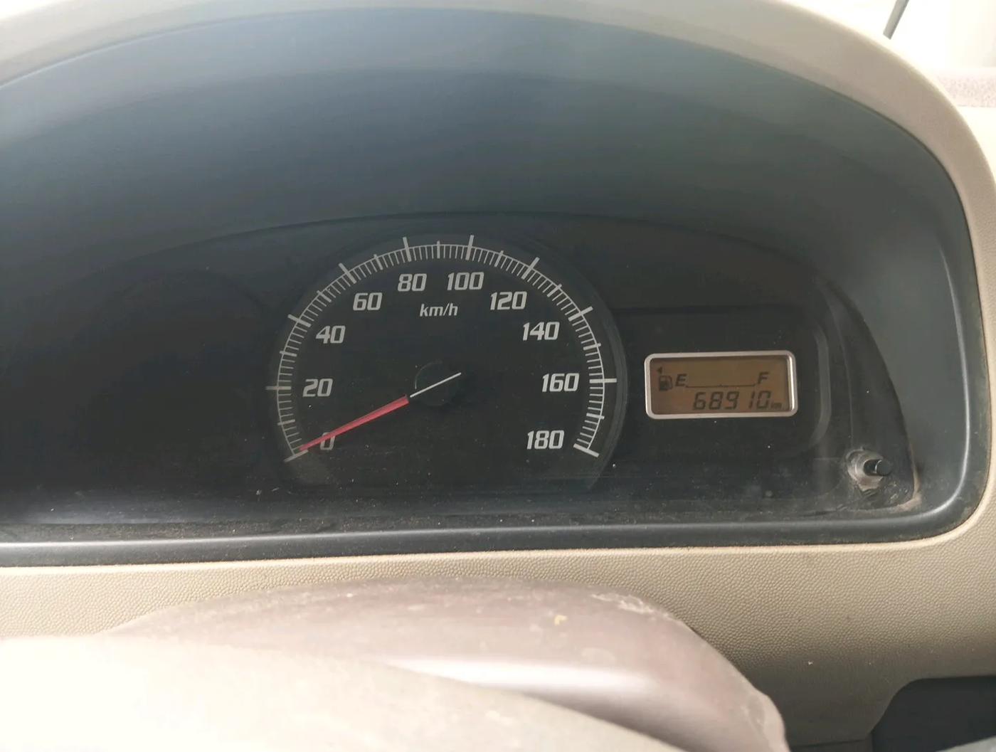 2011 Maruti Zen Estilo LXI, Petrol, Manual, 68,910 km, interior