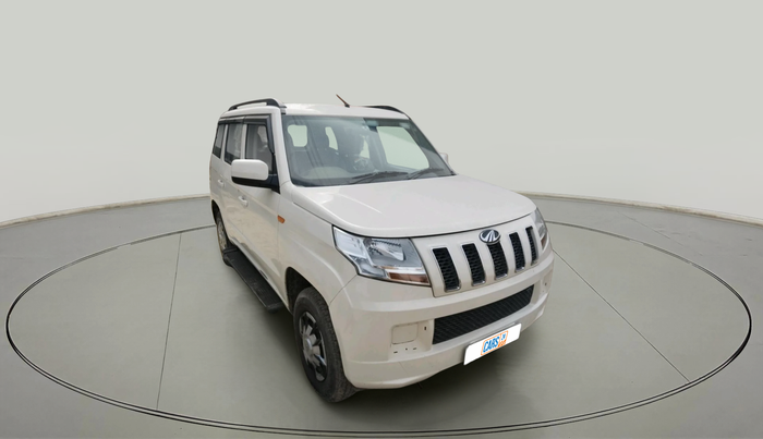 2016 Mahindra TUV300 T6 PLUS, Diesel, Manual, 1,04,174 km, exterior