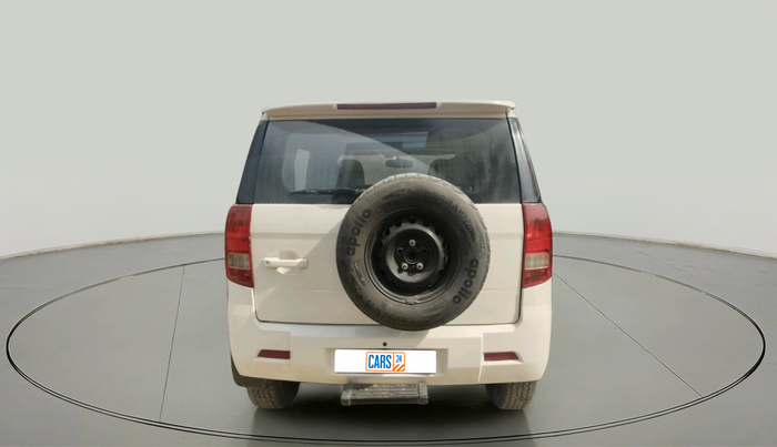 2016 Mahindra TUV300 T6 PLUS, Diesel, Manual, 1,04,174 km, exterior